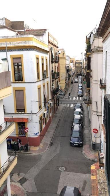 Loft Alameda De Hercules Sevilla Bagian luar foto